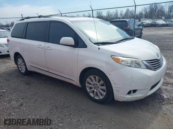 2011 Toyota Sienna XLE with VIN 5TDDK3DC3BS029395, listed as a IAAI auction lot 41715459 with 235,772 mi miles. Bid and sale history available at carsss.com. Image 1.