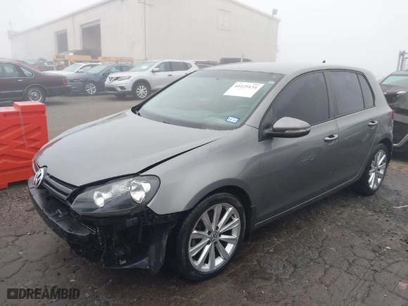 2013 Volkswagen Golf TDI with VIN WVWDM7AJ3DW133098, listed as a IAAI auction lot 41129134 with 89,753 mi miles. Bid and sale history available at carsss.com. Image 2.