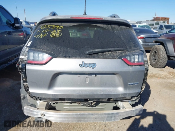 2021 Jeep Cherokee Latitude with VIN 1C4PJLCB9MD150813, listed as a IAAI auction lot 41411582 with 36,383 mi miles. Bid and sale history available at carsss.com. Image 16.