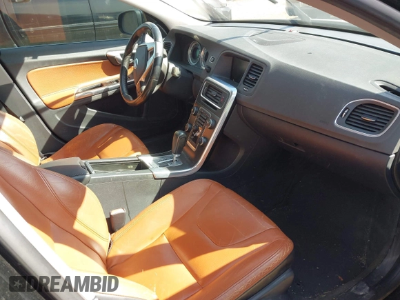 2012 Volvo S60 T5 с VIN YV1622FS1C2086107, выставлен на аукционе IAAI как лот 41844844 с пробегом 194 042 миль миль и . История ставок и продаж доступна на DreamBid. Изображение 5.