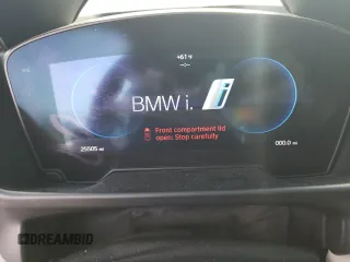2015 BMW i8 z VIN WBY2Z2C57FV392504, wystawiony jako Copart lot #78608573 z przebiegiem 25 505 mil mil oraz . Historia ofert i sprzedaży dostępna na DreamBid. Obrazek 9.