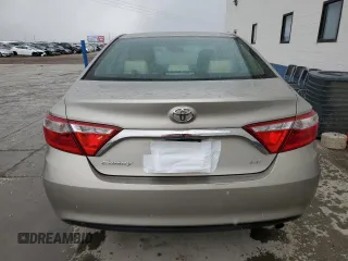 2015 Toyota Camry XLE with VIN 4T1BF1FKXFU991999, listed as a Copart auction lot 50639475 with 127,682 mi miles and Salvage Title. Bid and sale history available at DreamBid. Image 6.