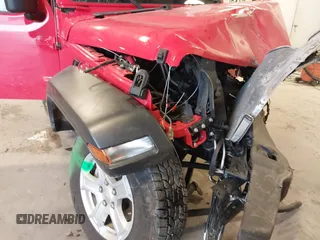 2019 Jeep Wrangler Sport S with VIN 1C4GJXAG4KW646013, listed as a IAAI auction lot 41556750 with 44,911 mi miles and . Bid and sale history available at DreamBid. Image 6.