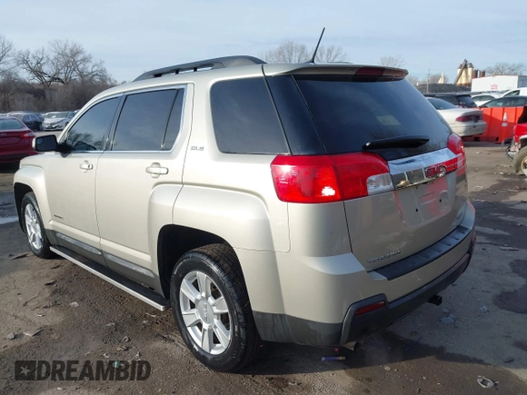 2013 GMC Terrain SLE with VIN 2GKFLSE36D6233821, listed as a IAAI auction lot 41662874 with 136,333 mi miles. Bid and sale history available at carsss.com. Image 3.