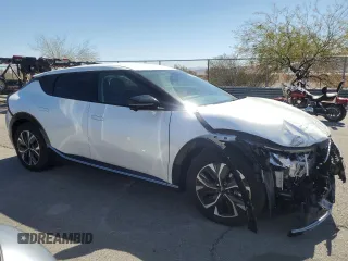 2024 Kia EV6 Wind with VIN KNDC34LAXR5213764, listed as a Copart auction lot 73032434 with 3,239 mi miles and Salvage Title. Bid and sale history available at carsss.com. Image 4.