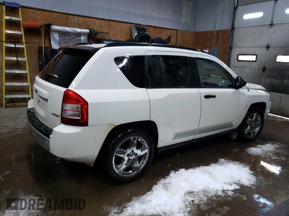 2007 Jeep Compass Limited with VIN 1J8FF57W67D185358, listed as a Copart auction lot 43978035 with 160,314 mi miles and Clean Title. Bid and sale history available at carsss.com. Image 3.