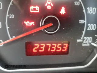 2009 Suzuki SX4 Man AWD with VIN JS2YB413896205014, listed as a Copart auction lot 48791235 with 237,353 mi miles and Non Repairable. Bid and sale history available at carsss.com. Image 8.