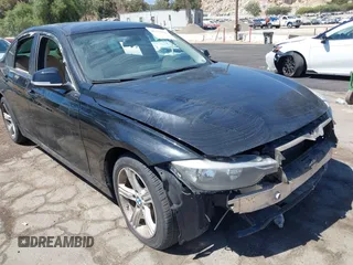 2015 BMW 3 Series 328i with VIN WBA3C1C55FK124096, listed as a IAAI auction lot 40127884 with Not Provided miles and . Bid and sale history available at carsss.com. Image 6.