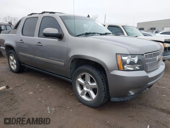 2007 Chevrolet Avalanche 1LT with VIN 3GNEC12057G202104, listed as a IAAI auction lot 41527646 with 236,496 mi miles and . Bid and sale history available at DreamBid. Image 1.