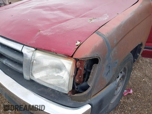 1998 Toyota Tacoma with VIN 4TANL42N3WZ078592, listed as a IAAI auction lot 42184453 with 135,130 mi miles and . Bid and sale history available at DreamBid. Image 6.