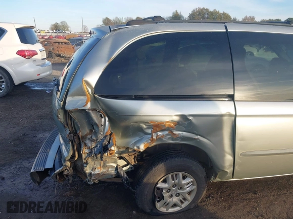 2003 Dodge Grand Caravan with VIN 2D4GP443X3R277421, listed as a IAAI auction lot 41035290 with 243,568 mi miles and . Bid and sale history available at DreamBid. Image 17.