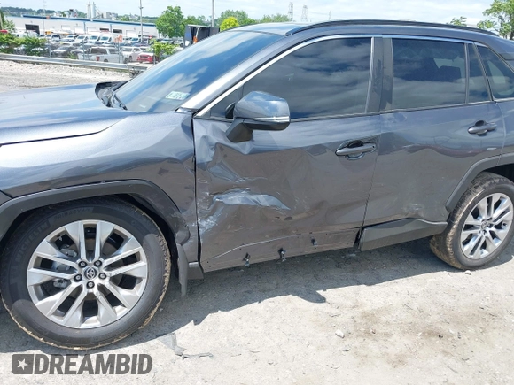 2025 Toyota RAV4 XLE Premium with VIN 2T3A1RFVXSC509876, listed as a IAAI auction lot 42298931 with 3,203 mi miles and . Bid and sale history available at DreamBid. Image 6.