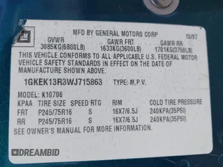 1998 GMC Yukon z VIN 1GKEK13R3WJ715863, wystawiony jako IAAI lot #42410130 z przebiegiem 154 139 mil mil oraz . Historia ofert i sprzedaży dostępna na DreamBid. Obrazek 9.