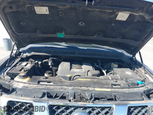 2004 Nissan Titan LE with VIN 1N6AA07B24N574789, listed as a IAAI auction lot 42039183 with 147,691 mi miles. Bid and sale history available at carsss.com. Image 10.