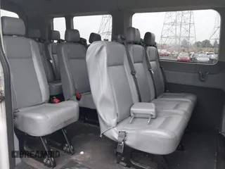 2017 Ford Transit Passenger XL с VIN 1FBZX2CM8HKA04024, выставлен на аукционе IAAI как лот 42264367 с пробегом 142 100 миль миль и . История ставок и продаж доступна на DreamBid. Изображение 8.