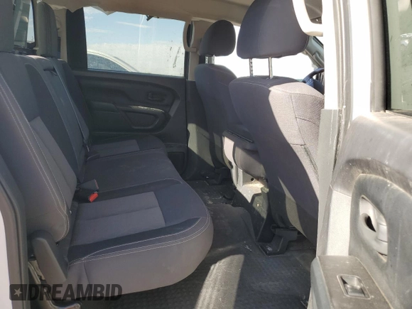 2022 Nissan Titan SV z VIN 1N6AA1FA8NN106193, wystawiony jako Copart lot #56479285 z przebiegiem 27 443 mil mil oraz Szkoda całkowita • Salvage title. Historia ofert i sprzedaży dostępna na DreamBid. Obrazek 10.
