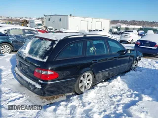 2009 Mercedes-Benz E 350 with VIN WDBUH87X29B379532, listed as a IAAI auction lot 41365711 with Not Provided miles and . Bid and sale history available at DreamBid. Image 4.