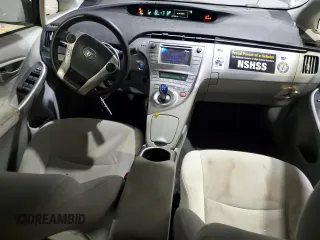 2013 Toyota Prius One z VIN JTDKN3DU6D5548439, wystawiony jako Copart lot #59794695 z przebiegiem 182 055 mil mil oraz Czysty tytuł • Clean title. Historia ofert i sprzedaży dostępna na DreamBid. Obrazek 8.