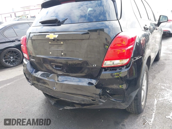 2020 Chevrolet Trax LT with VIN 3GNCJLSB6LL313546, listed as a IAAI auction lot 42063548 with 69,135 mi miles and . Bid and sale history available at DreamBid. Image 6.