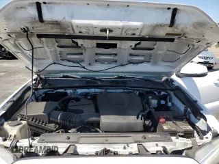 2017 Toyota Tacoma SR5 with VIN 3TMAZ5CNXHM041159, listed as a Copart auction lot 52250905 with 99,337 mi miles and Salvage Title. Bid and sale history available at DreamBid. Image 13.
