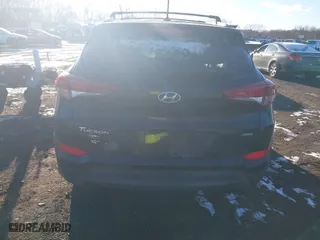 2016 Hyundai Tucson SE with VIN KM8J3CA42GU076476, listed as a IAAI auction lot 41272580 with 112,010 mi miles. Bid and sale history available at carsss.com. Image 16.