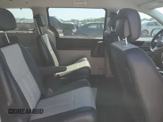 2010 Chrysler Town & Country Touring Plus with VIN 2A4RR8DX3AR352140, listed as a Copart auction lot 53345725 with 89,278 mi miles and Salvage Title. Bid and sale history available at DreamBid. Image 11.