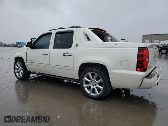 2013 Chevrolet Avalanche LTZ with VIN 3GNMCGE0XDG334846, listed as a Copart auction lot 55261885 with 118,704 mi miles and Salvage title. Bid and sale history available at DreamBid. Image 2.