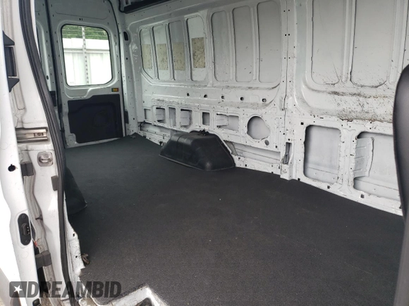 2020 Ford Transit with VIN 1FTRS4X81LKB52916, listed as a Copart auction lot 49266225 with 16,662 mi miles and Clean Title. Bid and sale history available at DreamBid. Image 6.