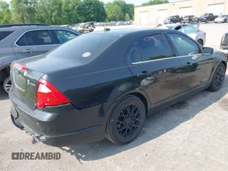 2012 Ford Fusion Hybrid z VIN 3FADP0L32CR364546, wystawiony jako IAAI lot #42418735 z przebiegiem 148 242 mil mil oraz . Historia ofert i sprzedaży dostępna na DreamBid. Obrazek 4.