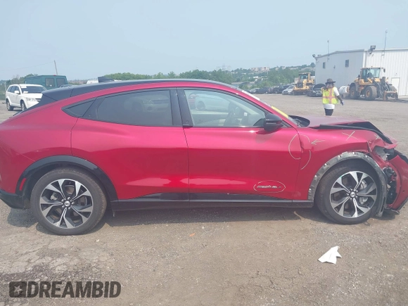 2021 Ford Mustang Mach-E Premium with VIN 3FMTK3SUXMMA10588, listed as a IAAI auction lot 42469174 with 29,480 mi miles and . Bid and sale history available at DreamBid. Image 13.