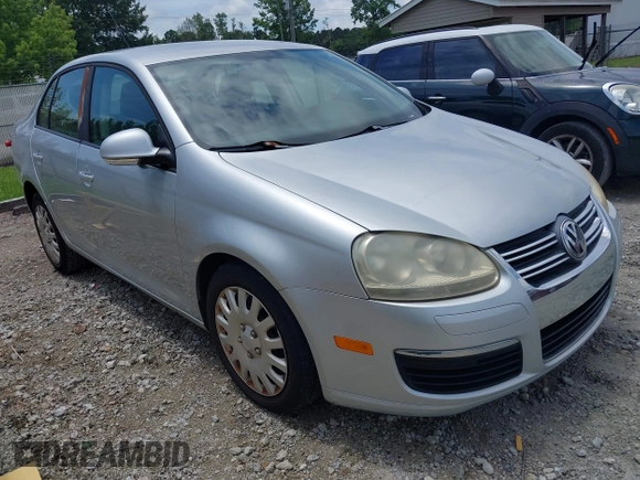 2007 Volkswagen Jetta 2.5 with VIN 3VWPF71K07M177724, listed as a IAAI auction lot 42377729 with 169,173 mi miles and . Bid and sale history available at DreamBid. Image 6.