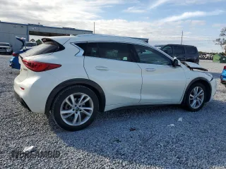 2019 Infiniti QX30 Luxe with VIN SJKCH5CP0KA011537, listed as a Copart auction lot 42984935 with 45,198 mi miles and Non repairable. Bid and sale history available at DreamBid. Image 3.