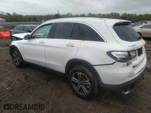 2018 Mercedes-Benz GLC 300 with VIN WDC0G4JB7JV021512, listed as a IAAI auction lot 41905040 with 120,430 mi miles and . Bid and sale history available at DreamBid. Image 3.
