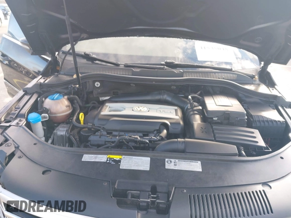 2016 Volkswagen CC Sport with VIN WVWBP7AN8GE502338, listed as a IAAI auction lot 41535048 with 71,645 mi miles. Bid and sale history available at carsss.com. Image 10.