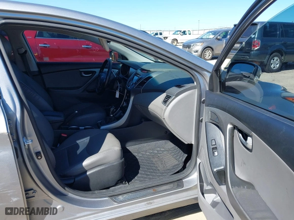 2014 Hyundai Elantra SE with VIN KMHDH4AE7EU032788, listed as a IAAI auction lot 41638876 with 135,943 mi miles. Bid and sale history available at carsss.com. Image 5.