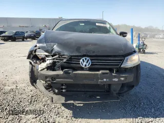 2013 Volkswagen Jetta SE z VIN 3VWDP7AJ2DM287127, wystawiony jako Copart lot #53473695 z przebiegiem 107 569 mil mil oraz Szkoda całkowita • Salvage title. Historia ofert i sprzedaży dostępna na DreamBid. Obrazek 5.