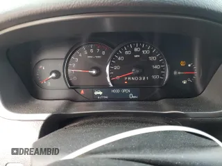 2008 Cadillac DTS 1SD z VIN 1G6KD57Y68U203116, wystawiony jako Copart lot #50050045 z przebiegiem 81 777 mil mil oraz Szkoda całkowita • Salvage title. Historia ofert i sprzedaży dostępna na DreamBid. Obrazek 9.