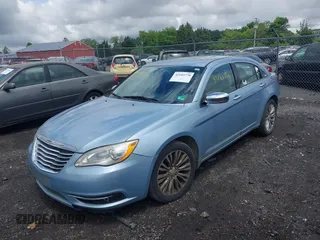 2012 Chrysler 200 Limited with VIN 1C3CCBCG6CN279538, listed as a IAAI auction lot 42183770 with 152,442 mi miles and . Bid and sale history available at carsss.com. Image 2.