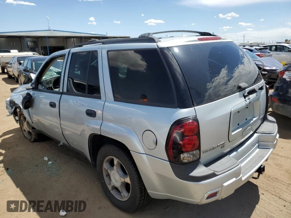 2007 Chevrolet TrailBlazer LS with VIN 1GNDT13S872283863, listed as a Copart auction lot 67150544 with Not Provided miles and Salvage Title. Bid and sale history available at DreamBid. Image 2.