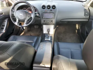 2011 Nissan Altima S with VIN 1N4AL2AP4BN457506, listed as a Copart auction lot 61591715 with 121,701 mi miles and Clean title. Bid and sale history available at DreamBid. Image 8.