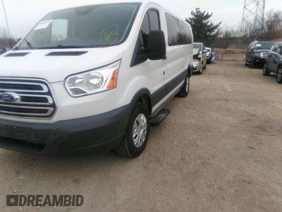 2018 Ford Transit Passenger XL z VIN 1FBZX2ZM6JKA56605, wystawiony jako IAAI lot #39020933 z przebiegiem 89 491 mil mil oraz . Historia ofert i sprzedaży dostępna na DreamBid. Obrazek 12.