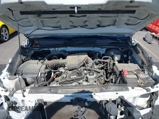 2022 Toyota Tacoma SR with VIN 3TYRX5GN1NT036760, listed as a IAAI auction lot 40435091 with 50,107 mi miles and . Bid and sale history available at DreamBid. Image 10.