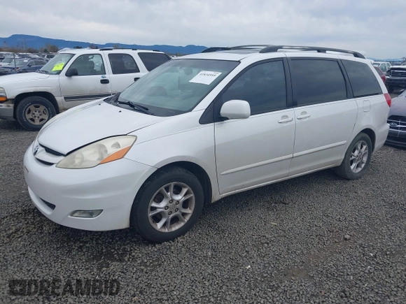 2006 Toyota Sienna XLE with VIN 5TDZA22C76S419699, listed as a IAAI auction lot 41834955 with 180,621 mi miles. Bid and sale history available at carsss.com. Image 2.