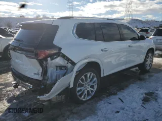 2024 GMC Acadia AWD Denali z VIN 1GKENRKS1RJ166856, wystawiony jako Copart lot #87864625 z przebiegiem 6 693 mil mil oraz Szkoda całkowita • Salvage title. Historia ofert i sprzedaży dostępna na DreamBid. Obrazek 3.