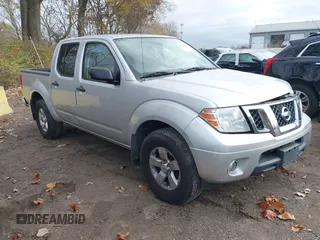 2012 Nissan Frontier SV z VIN 1N6AD0EVXCC431555, wystawiony jako IAAI lot #40840024 z przebiegiem 120 686 mil mil oraz . Historia ofert i sprzedaży dostępna na DreamBid. Obrazek 1.