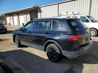 2022 Volkswagen Tiguan SE with VIN 3VV3B7AX7NM098736, listed as a Copart auction lot 48174695 with 40,561 mi miles and Salvage Title. Bid and sale history available at carsss.com. Image 2.