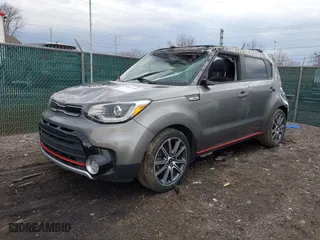 2017 Kia Soul ! with VIN KNDJX3AA5H7494352, listed as a IAAI auction lot 41662102 with 125,287 mi miles. Bid and sale history available at carsss.com. Image 2.