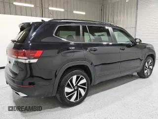 2024 Volkswagen Atlas SE z VIN 1V2HR2CA3RC539232, wystawiony jako Copart lot #55535045 z przebiegiem 33 757 mil mil oraz Czysty tytuł • Clean title. Historia ofert i sprzedaży dostępna na DreamBid. Obrazek 3.