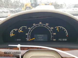 2006 Mercedes-Benz S 500 z VIN WDBNG75J16A479767, wystawiony jako Copart lot #85027454 z przebiegiem 170 381 mil mil oraz Czysty tytuł • Clean title. Historia ofert i sprzedaży dostępna na DreamBid. Obrazek 9.