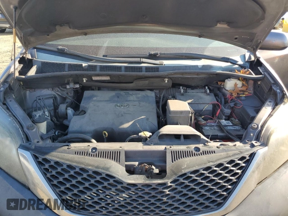 2013 Toyota Sienna SE with VIN 5TDXK3DC8DS310754, listed as a Copart auction lot 74880094 with 337,573 mi miles and Salvage title. Bid and sale history available at DreamBid. Image 12.